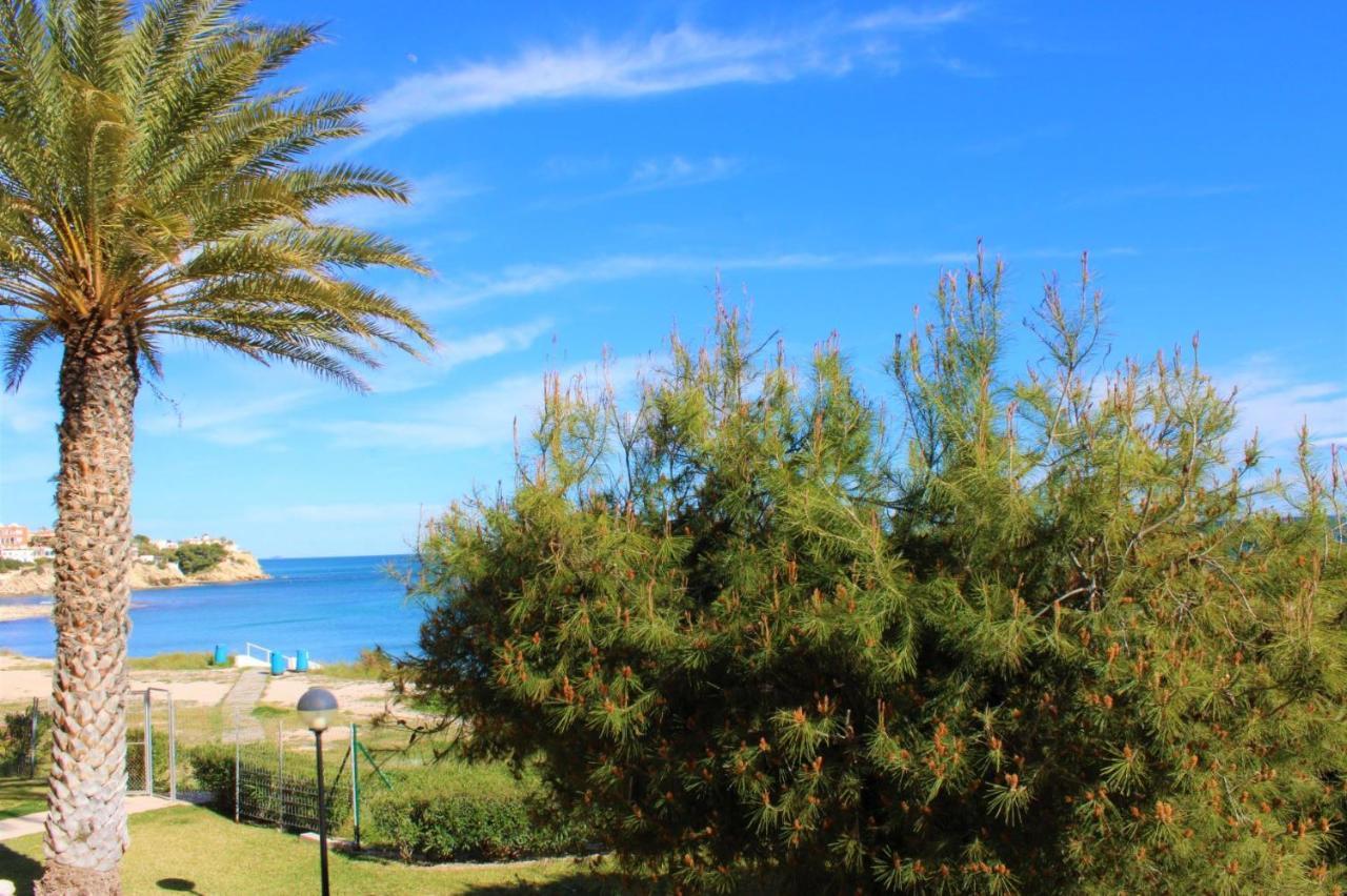 Bungalo En Primera Linea De La Playa إل كامبيلو المظهر الخارجي الصورة