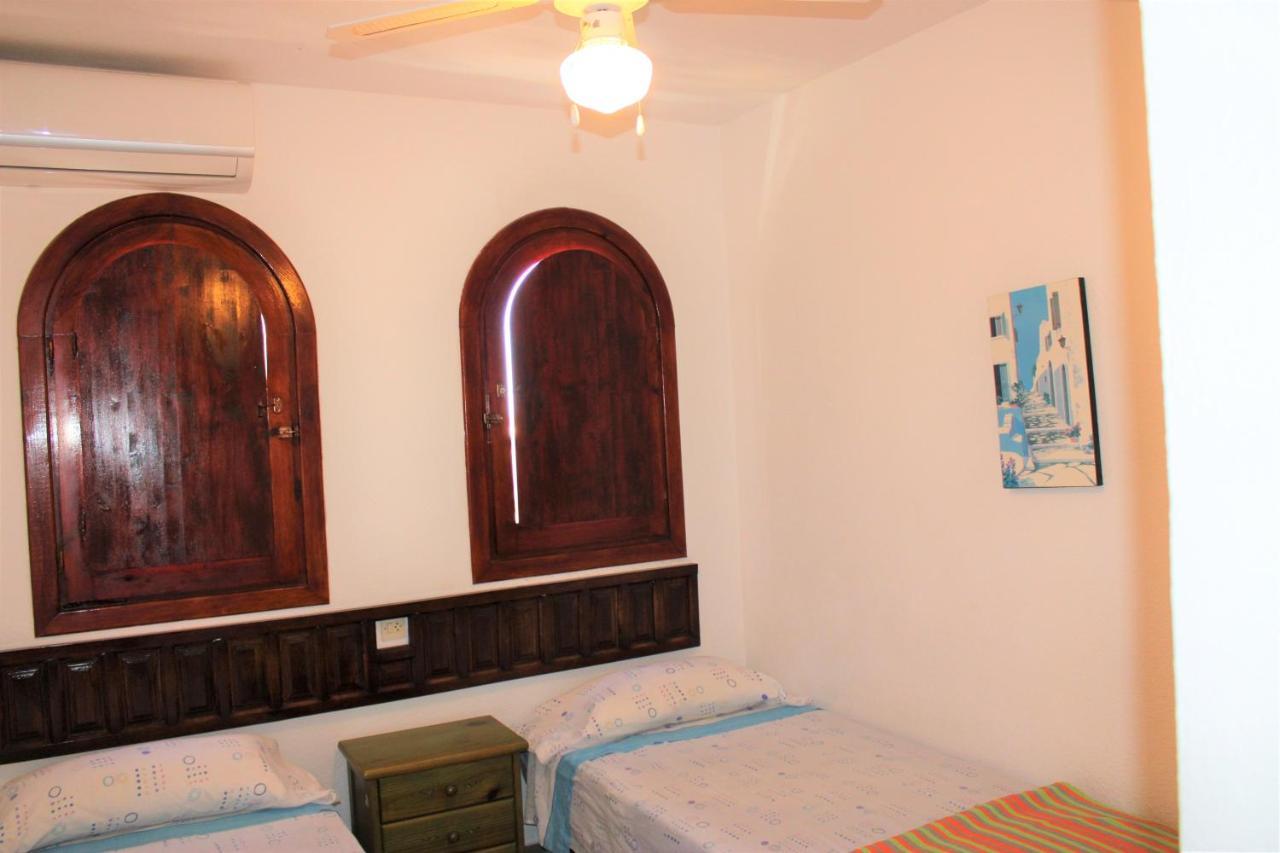 Bungalo En Primera Linea De La Playa إل كامبيلو المظهر الخارجي الصورة