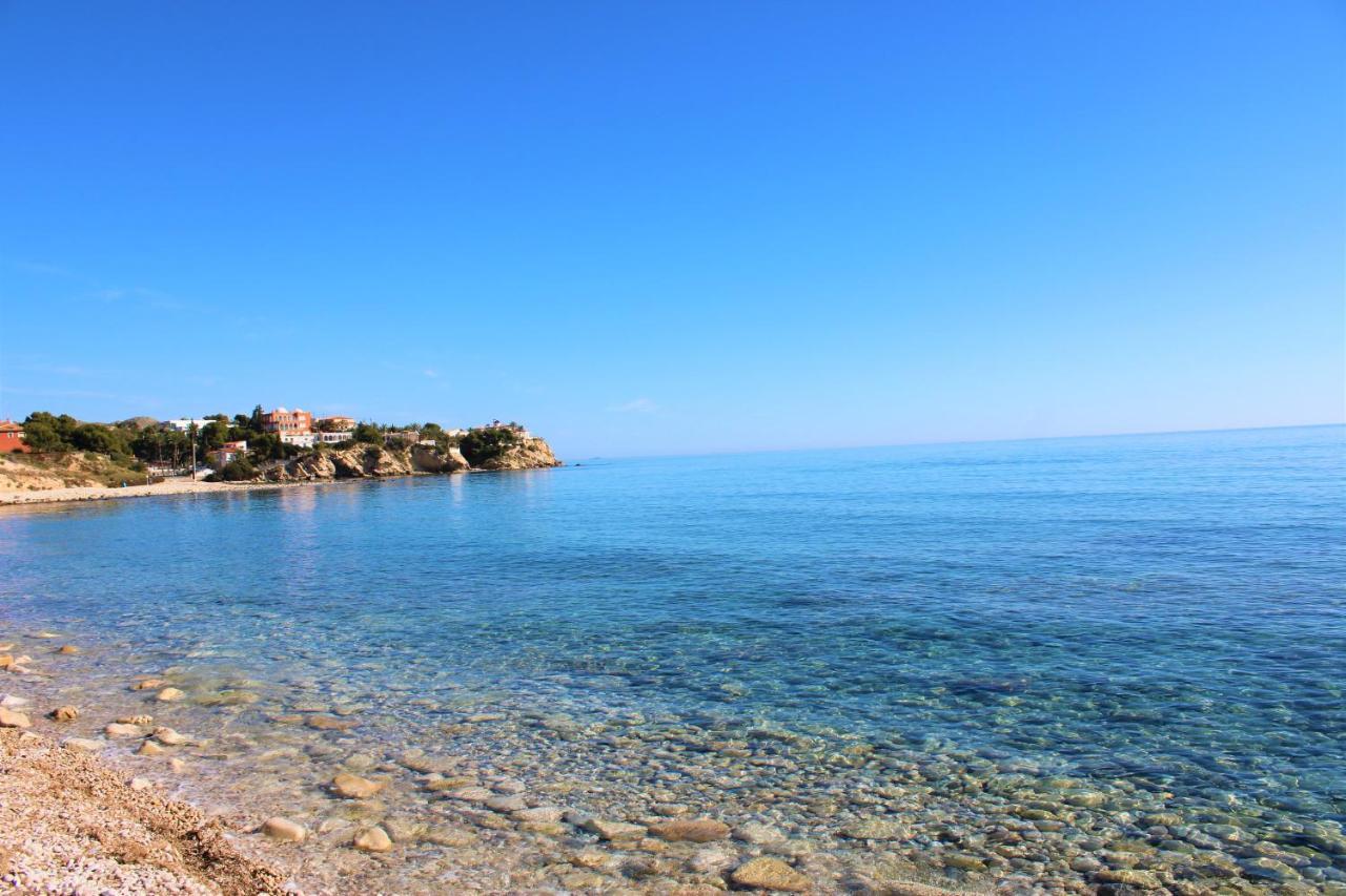 Bungalo En Primera Linea De La Playa إل كامبيلو المظهر الخارجي الصورة