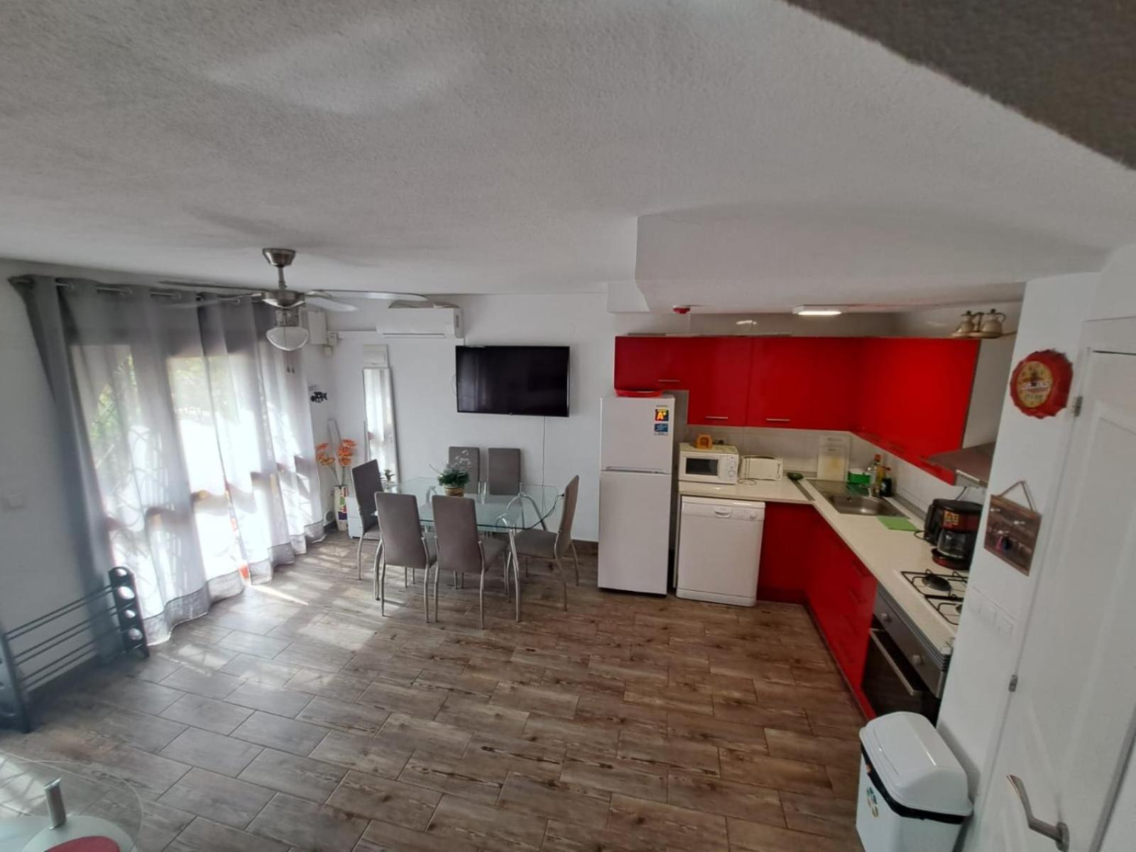 Bungalo En Primera Linea De La Playa إل كامبيلو المظهر الخارجي الصورة